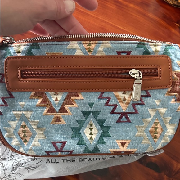 Blue and Brown Geometric Crossbody Bag - Picture 3 of 6